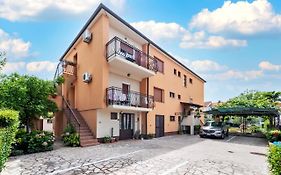 Banko Apartments